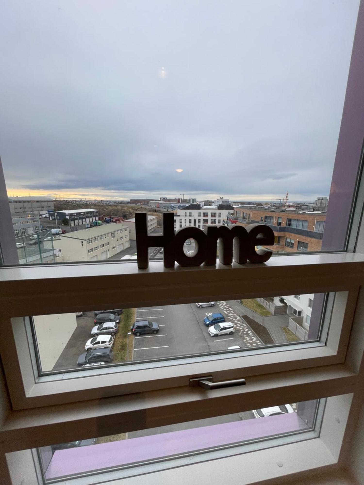 Modern And Spacious 3 Bedroom Apartment In Kopavogur ريكيافيك المظهر الخارجي الصورة